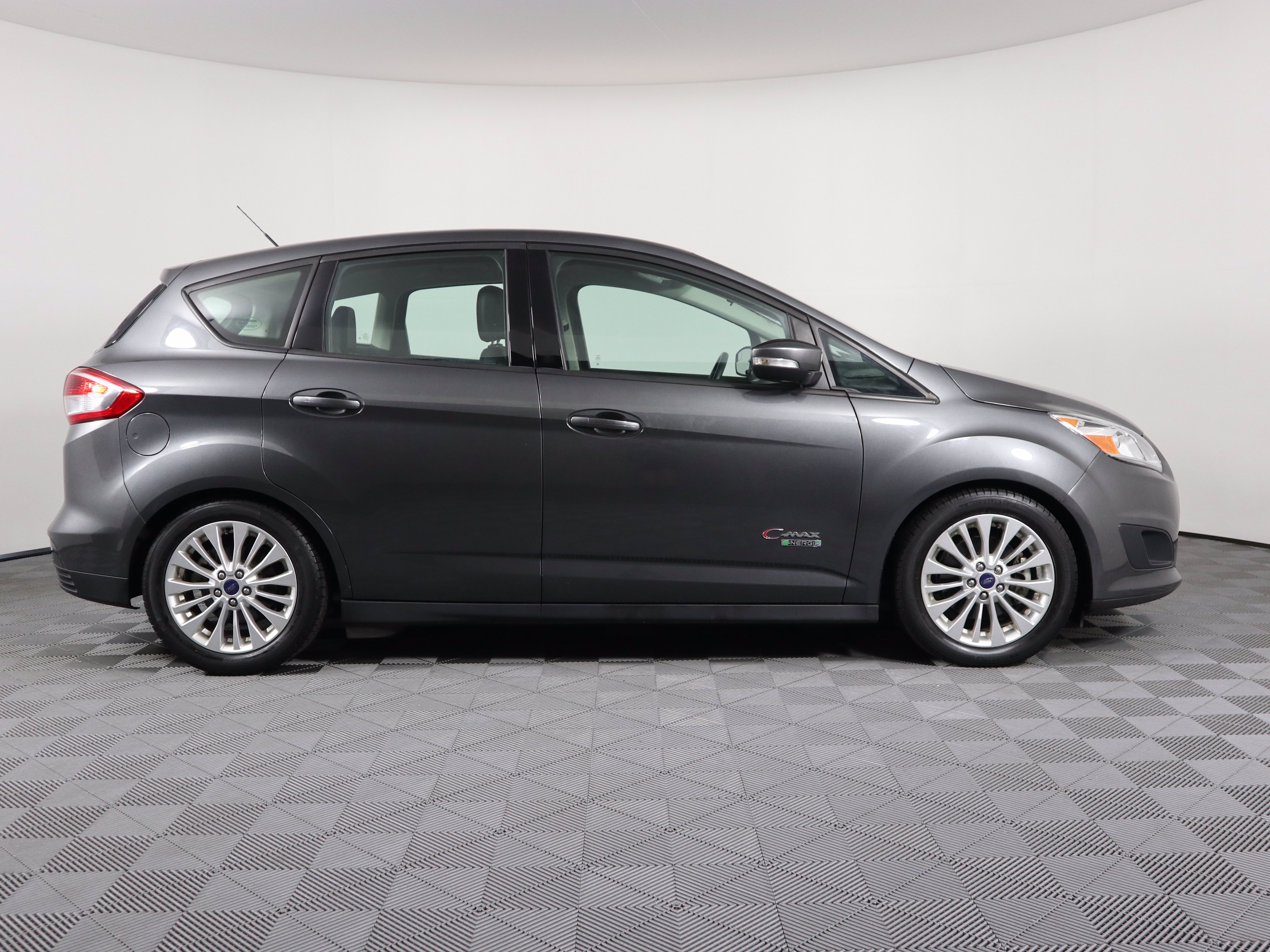 Pre-Owned 2017 Ford C-Max Energi SE Hatchback in Philadelphia #14310 ...