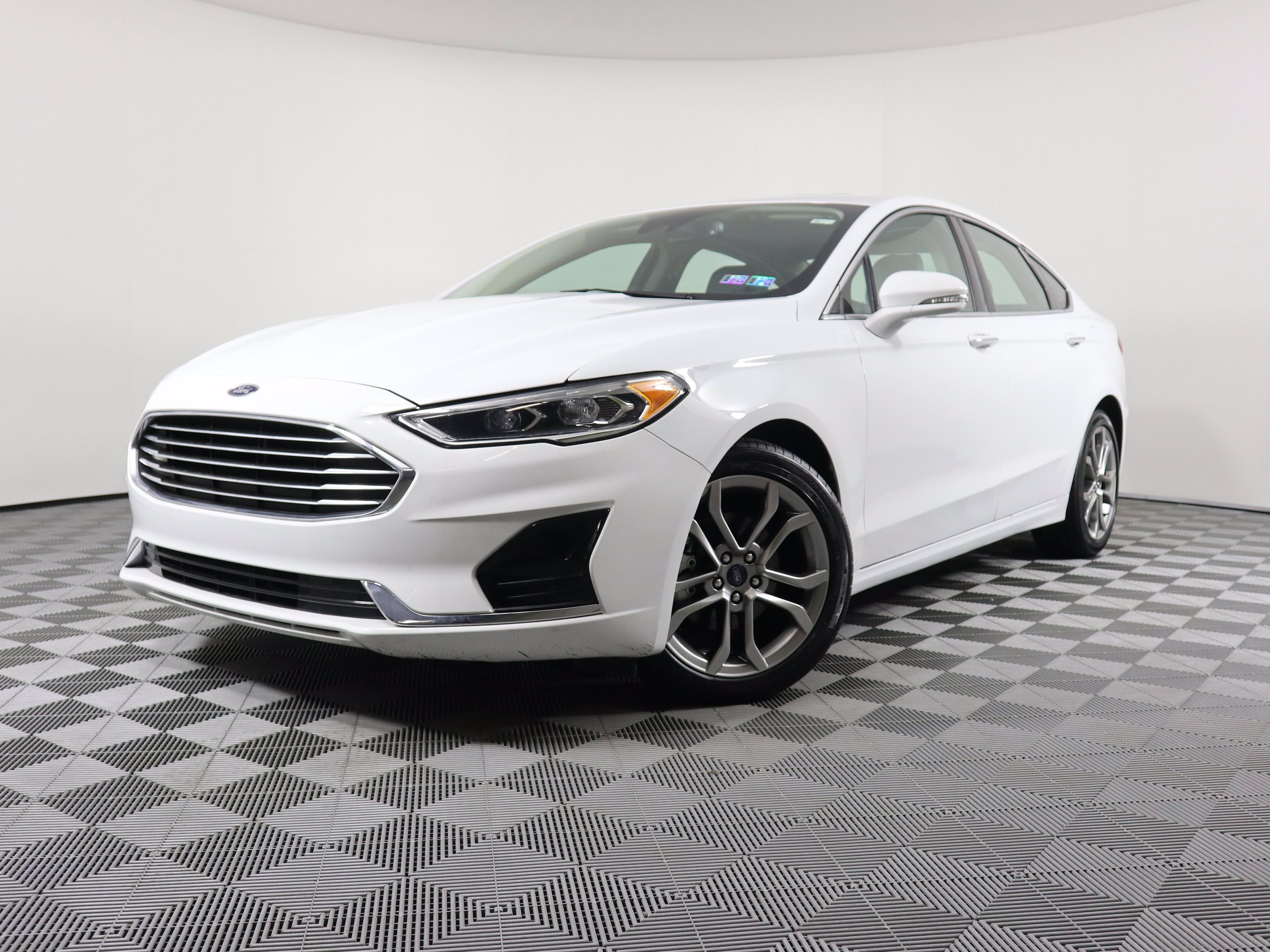 Ford fusion se 2019