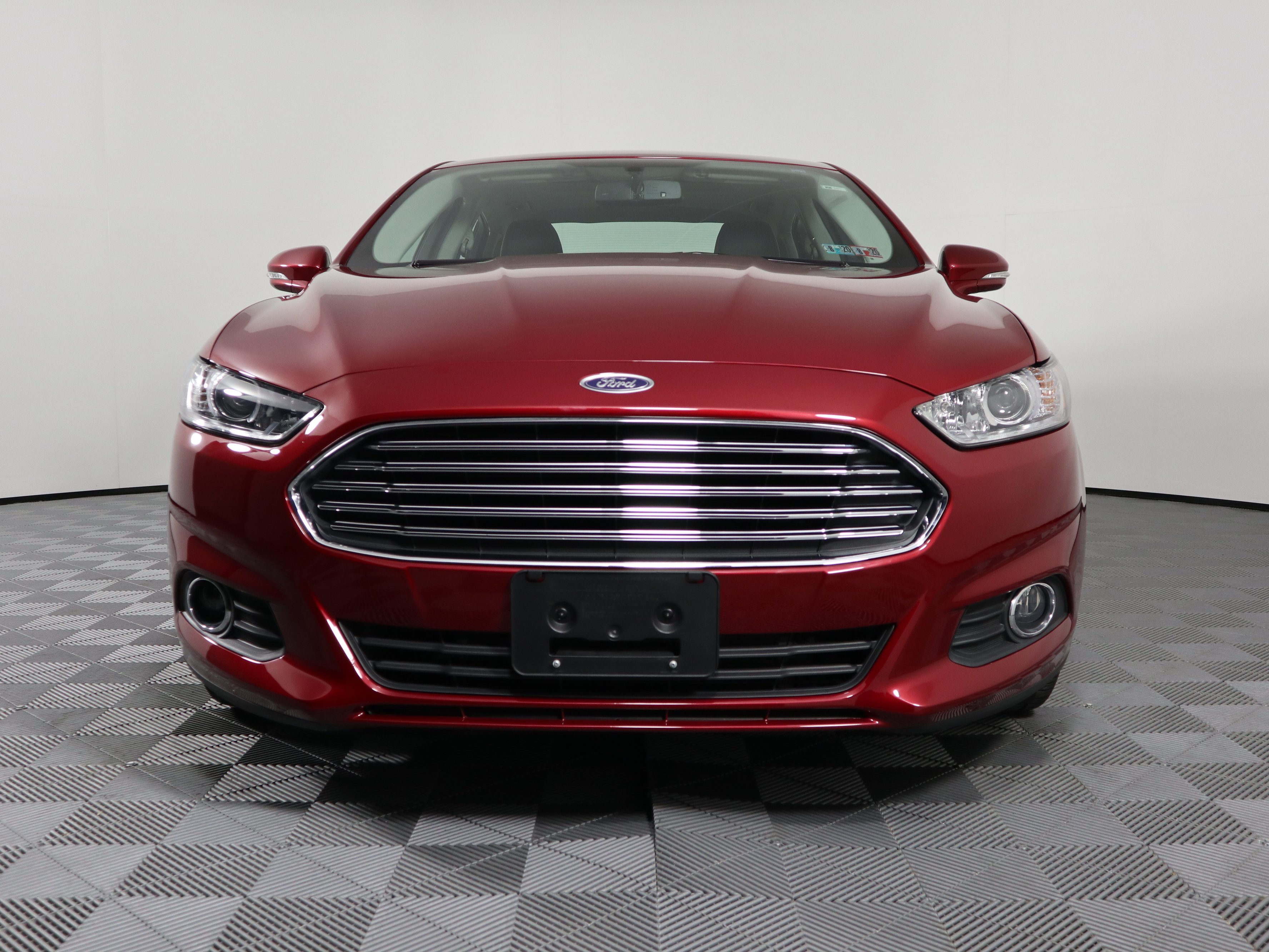 pre-owned-2016-ford-fusion-energi-se-luxury-4dr-car-in-philadelphia