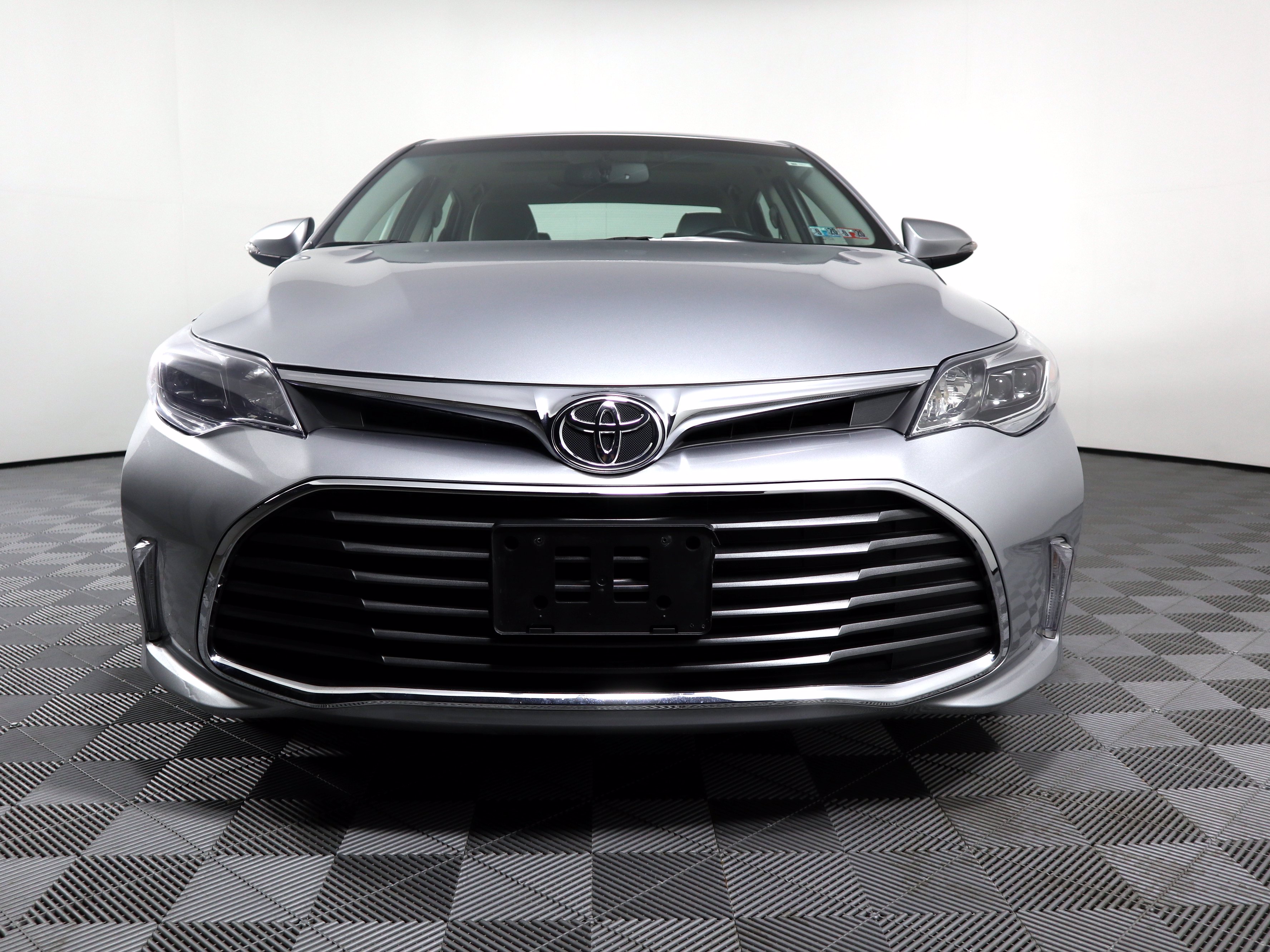 PreOwned 2016 Toyota Avalon XLE 4dr Car in Philadelphia 11984 Danis