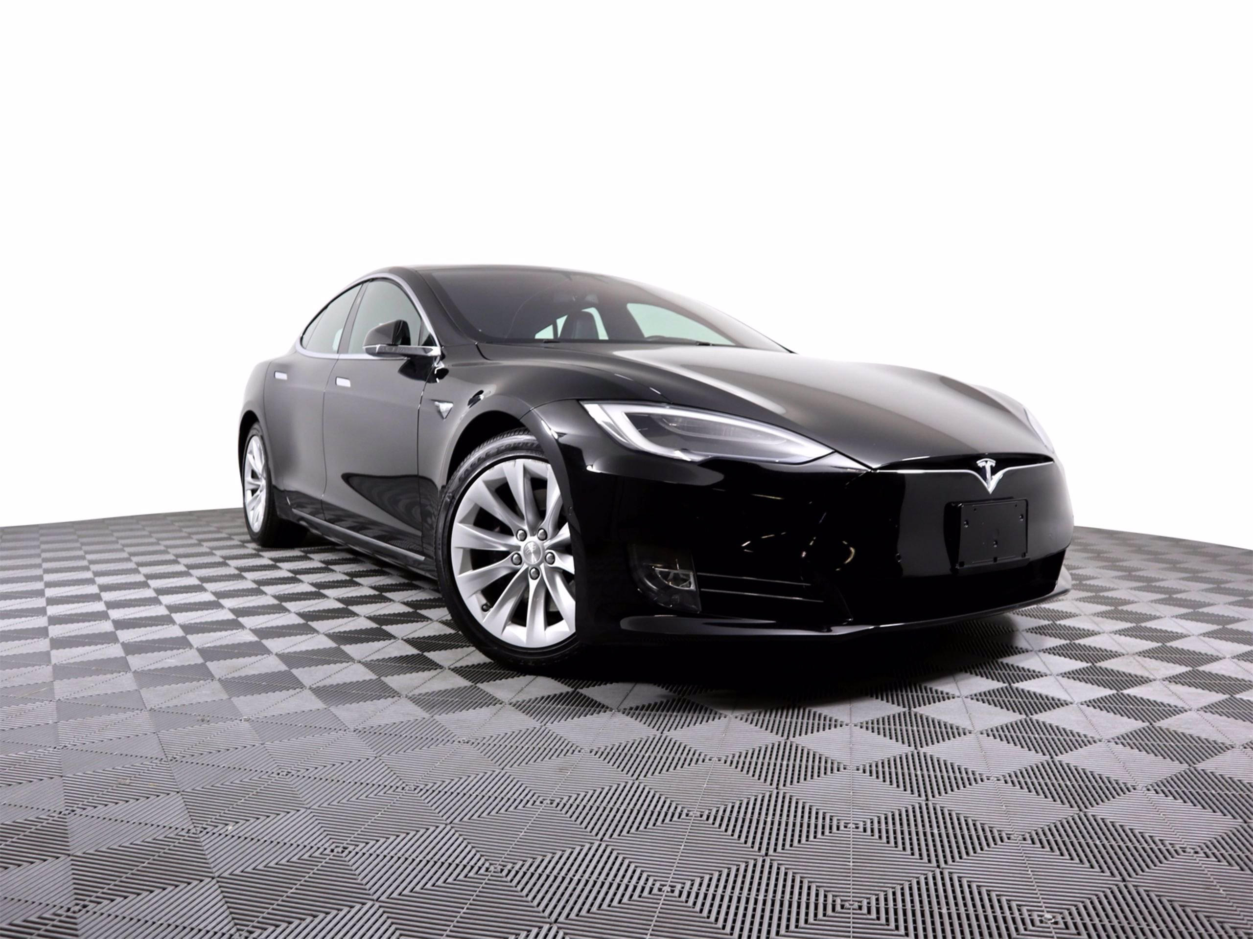 Tesla model s 75d