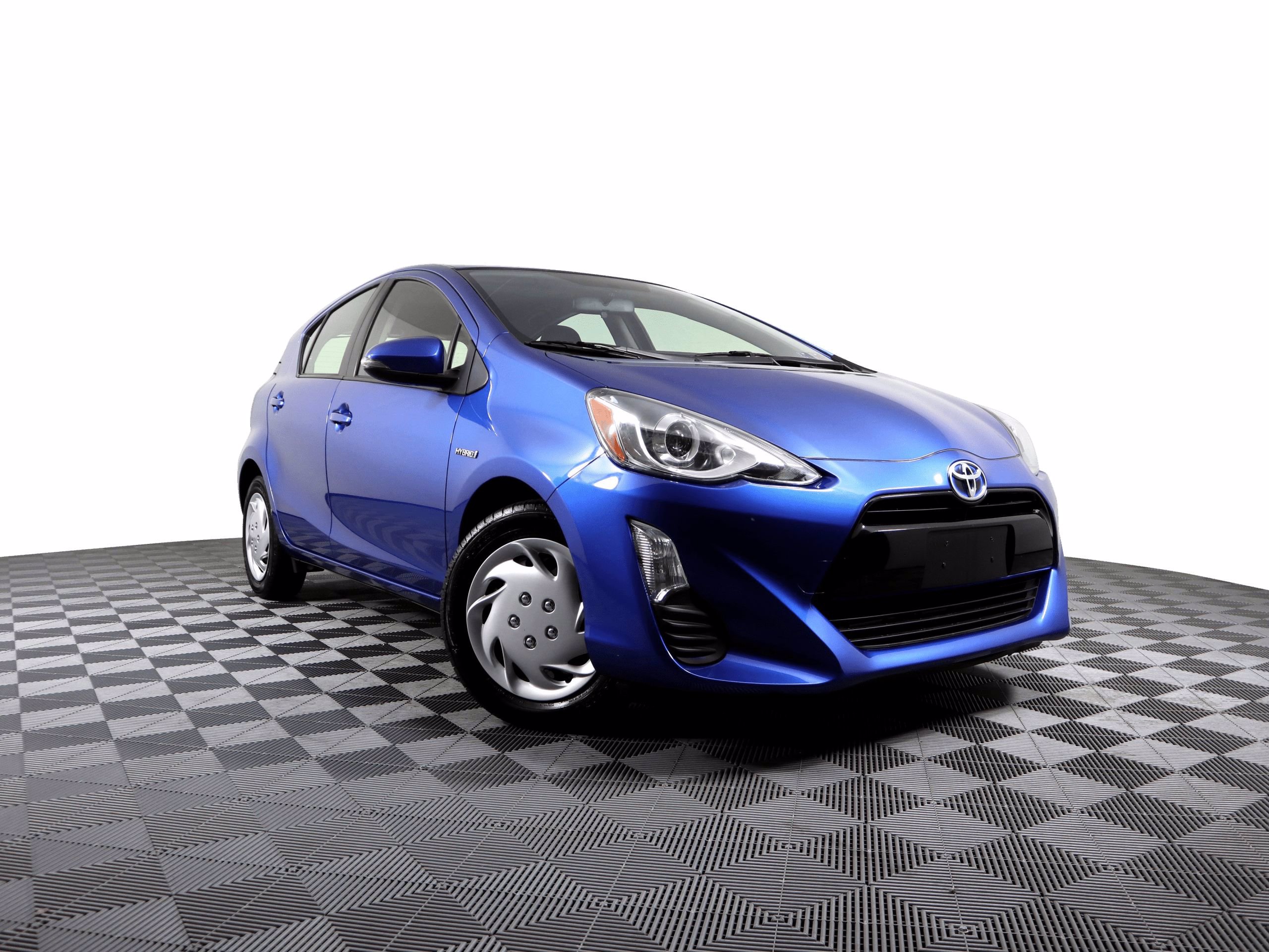 Toyota prius c. Prius c 2016. Toyota Prius c 2016. Toyota Prius c 2014. Toyota Prius 2016 Japan.